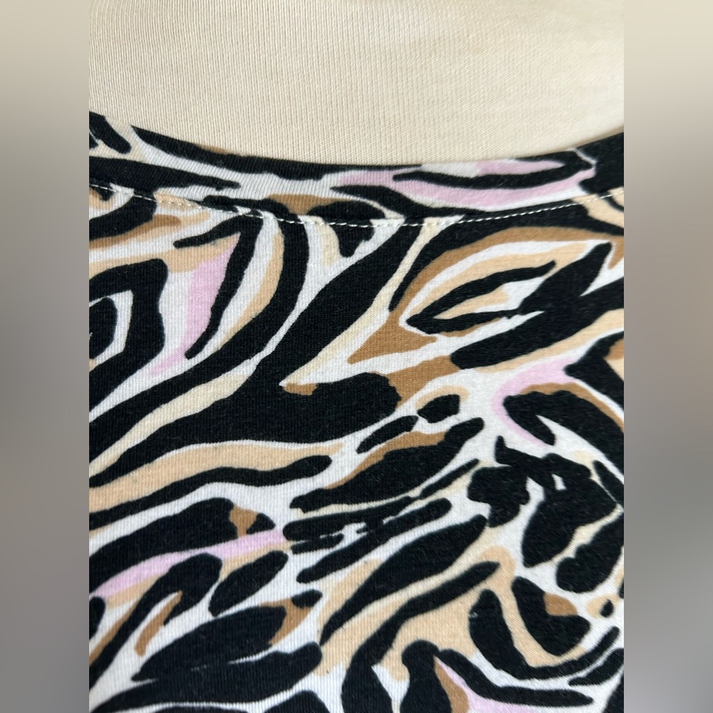 Lilly Pulitzer Black and White Animal Print Blouse - Picture 4 of 4